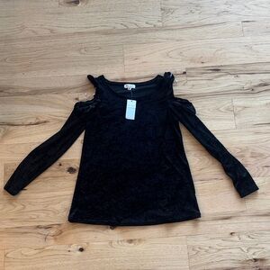 Women’s Cold Shoulder Velvet Shirt
